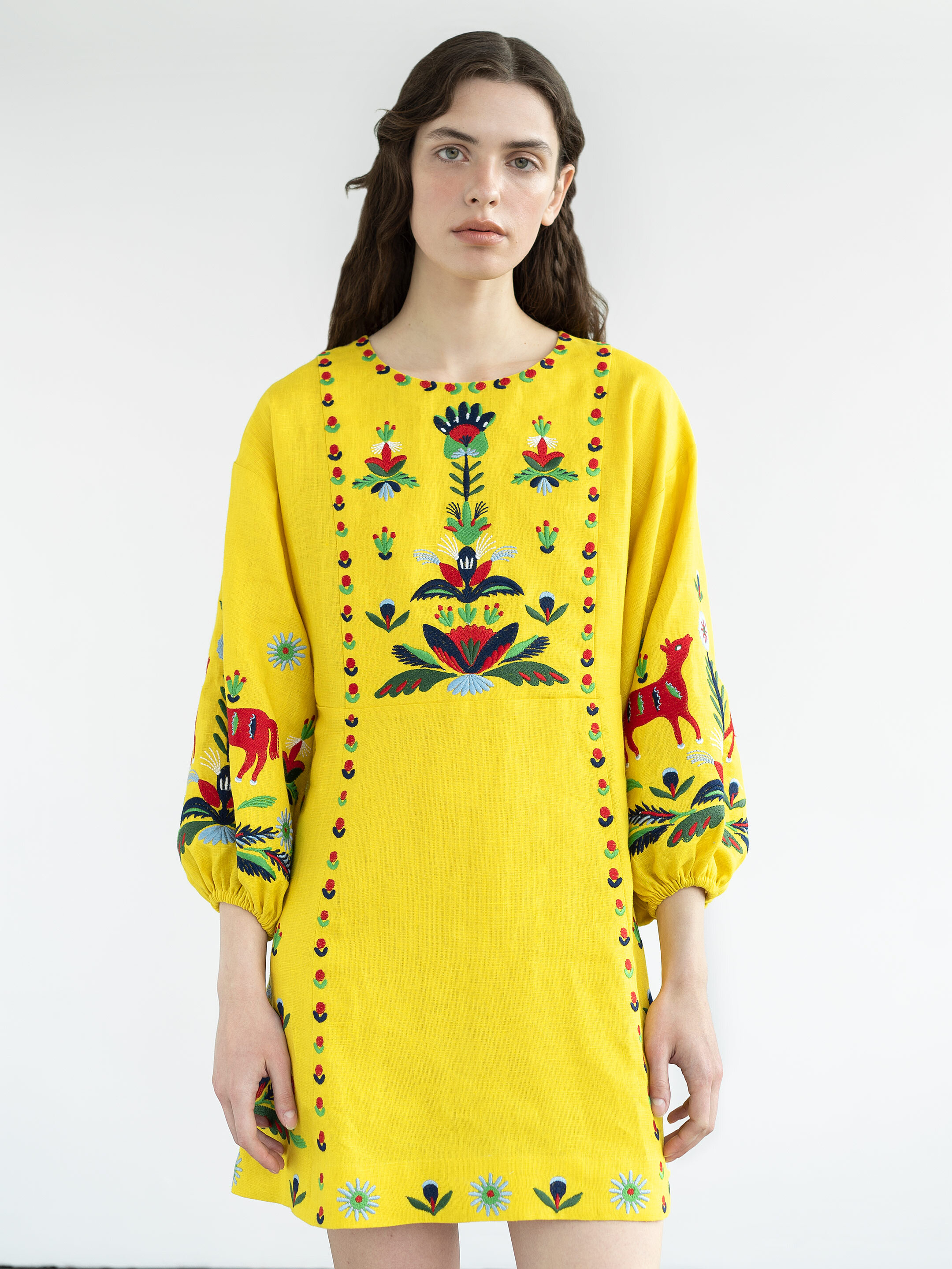 Жовта лляна сукня з вишивкою «Prykhodko Yellow» Купити