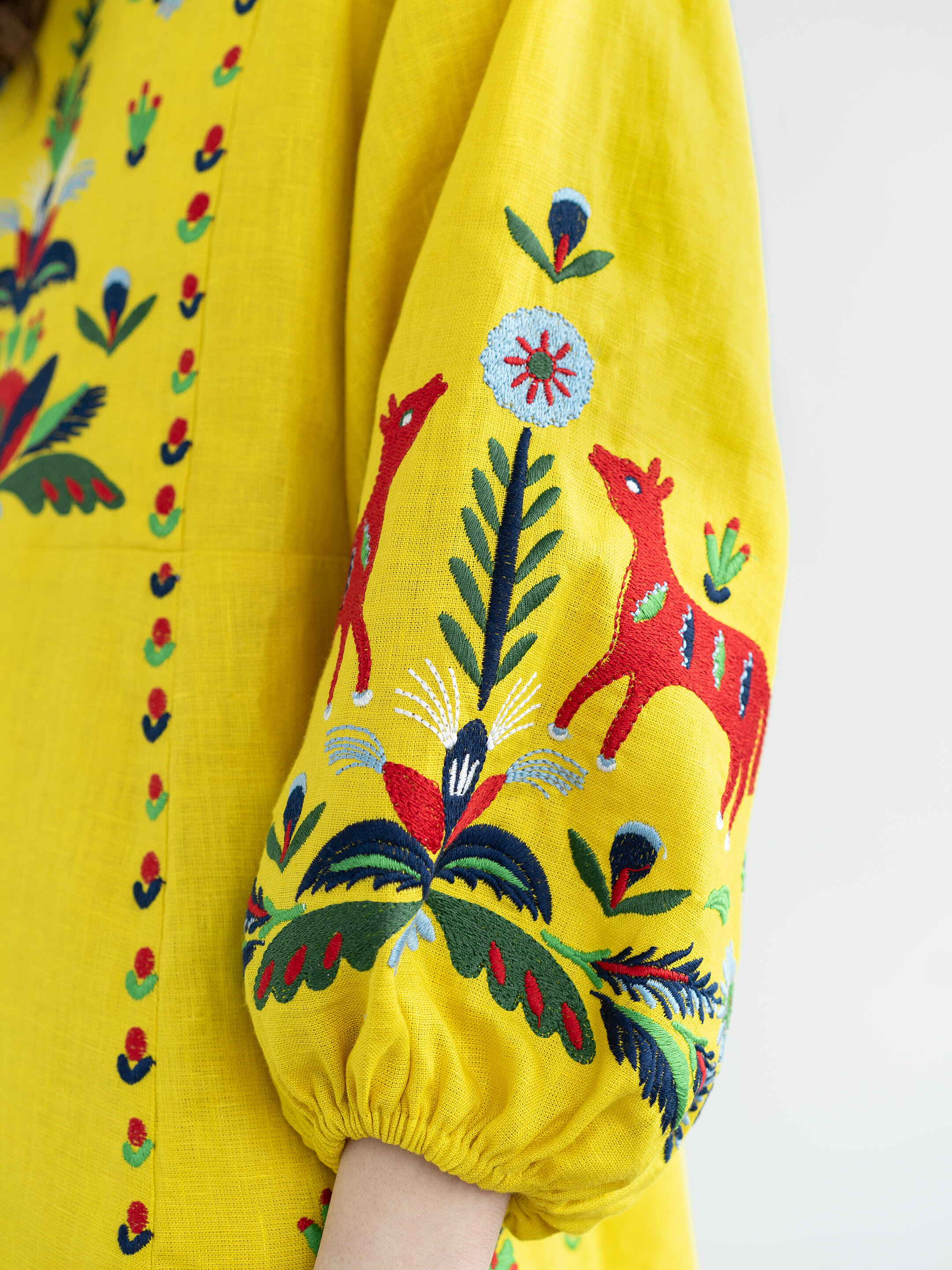Жовта лляна сукня з вишивкою «Prykhodko Yellow» ціна