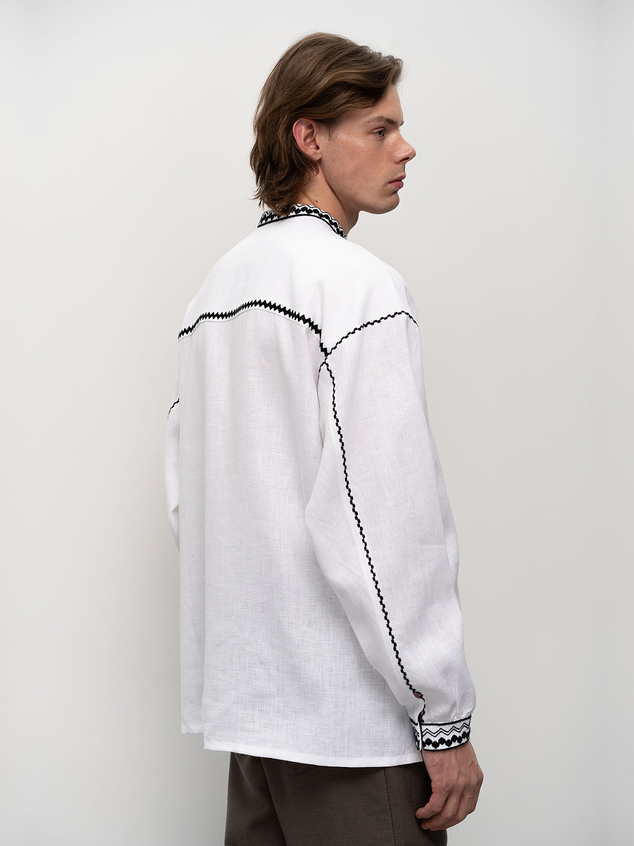 Біла чоловіча вишиванка з чорною вишивкою Kyivska  фото 5