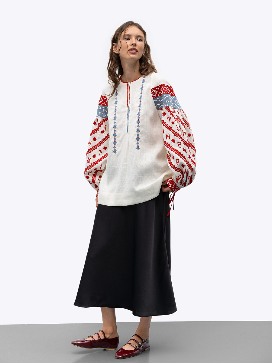 Жіноча вишита блуза присвячена абетці Rutenia  фото 2