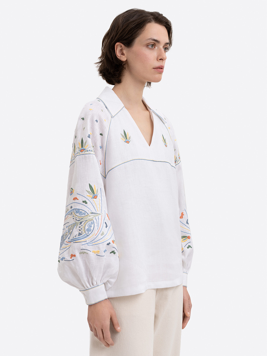 Вишиванка білого кольору з барвистою вишивкою "Боривітер"  фото 3