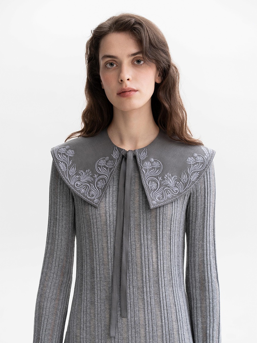 Сірий комір з контрасною вишивкою "Вітрильник"  фото