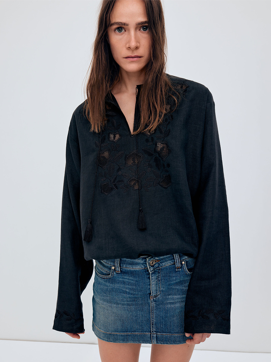 Чоловіча сорочка з чорною вишивкою в тон "Вавилон ХХ"  фото 3