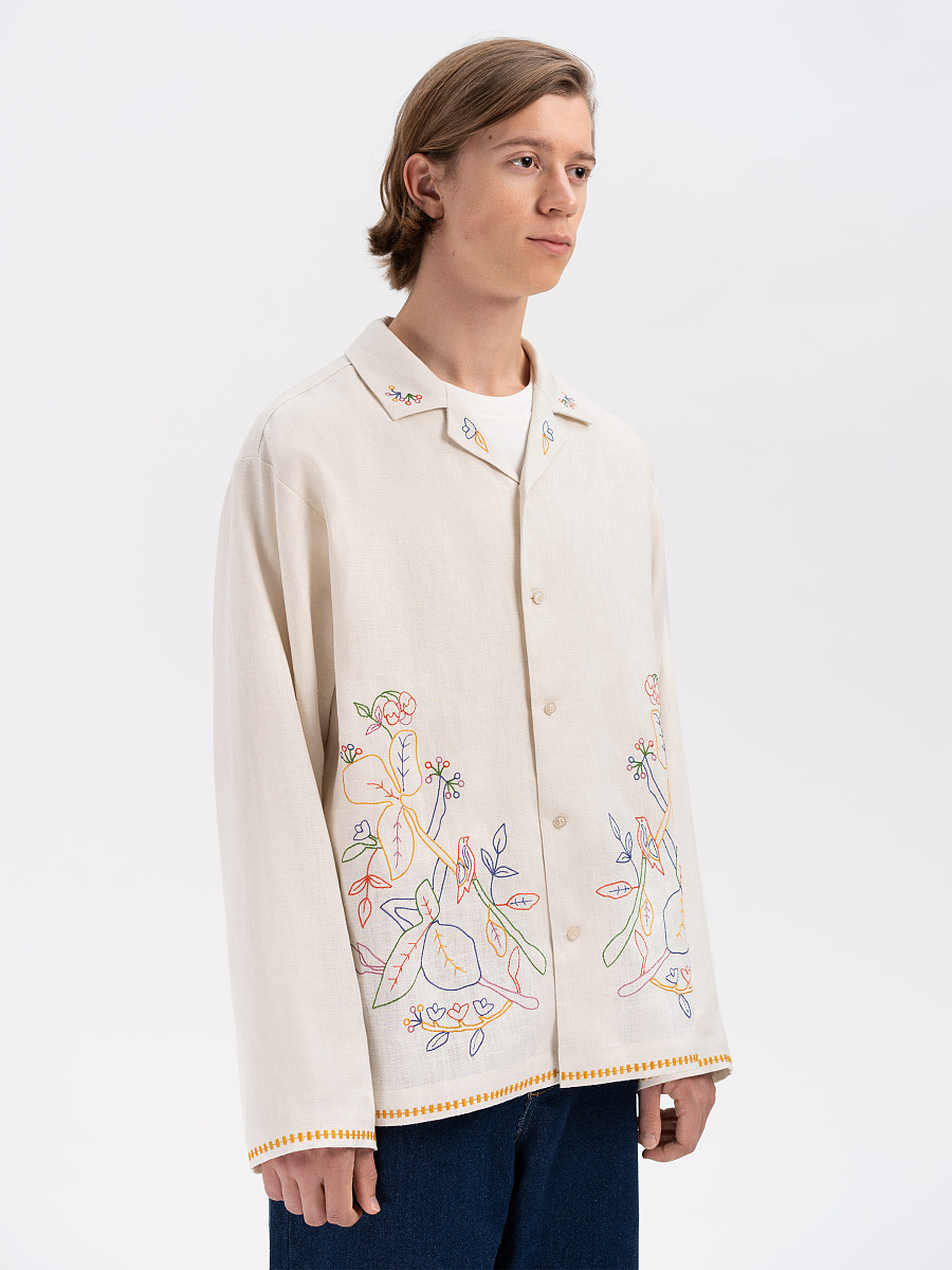Світла сорочка з кольоровою вишивкою "Глід"  фото 3
