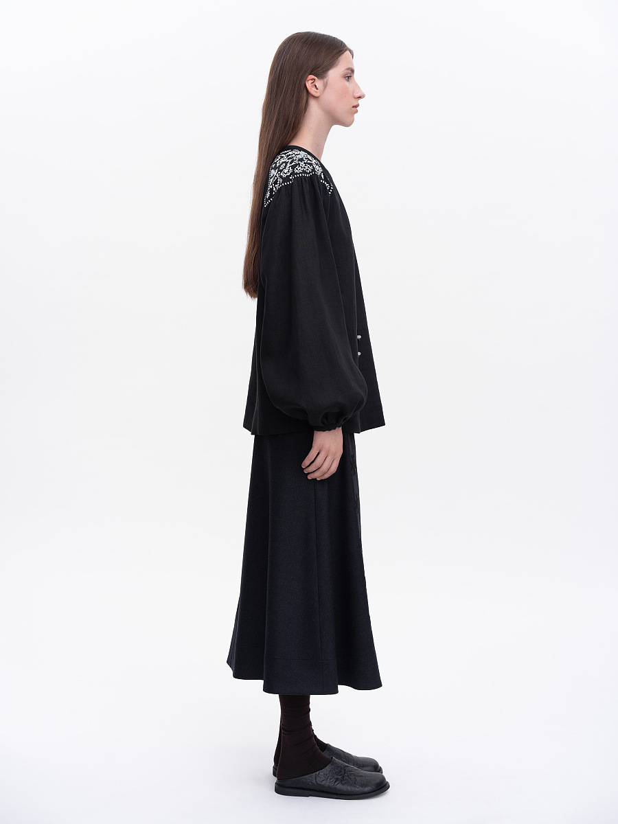 Чорна жіноча вишиванка "Ізола"  фото 4